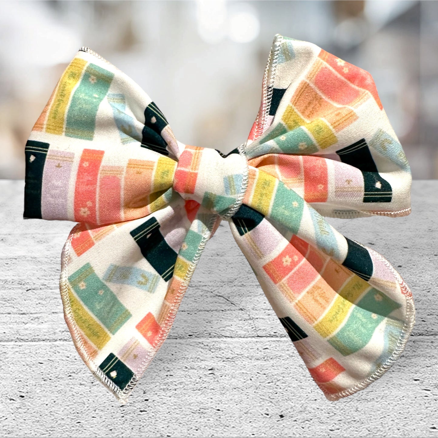 Books Bow-Medium