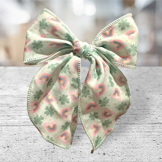 Lucky Charm Bow- Medium